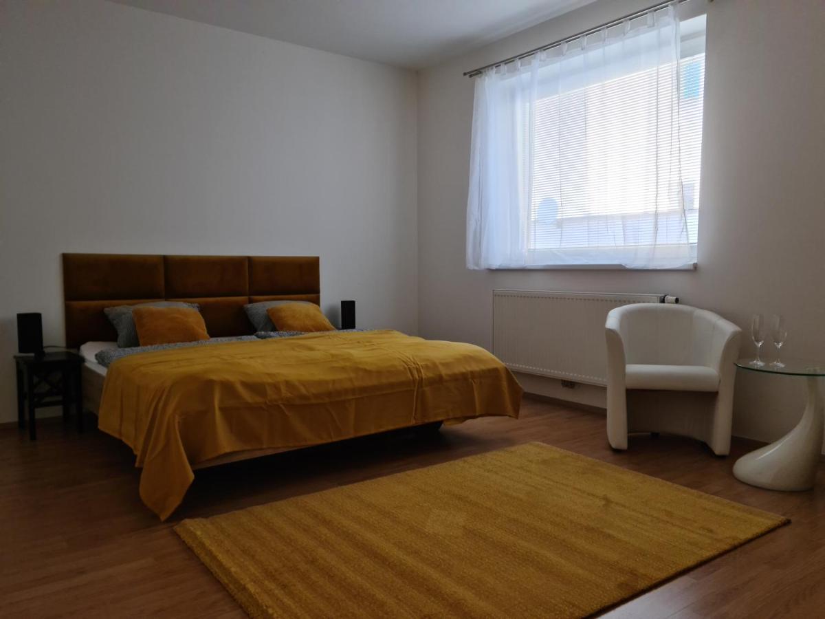 City Centre Apartments Liberec Esterno foto
