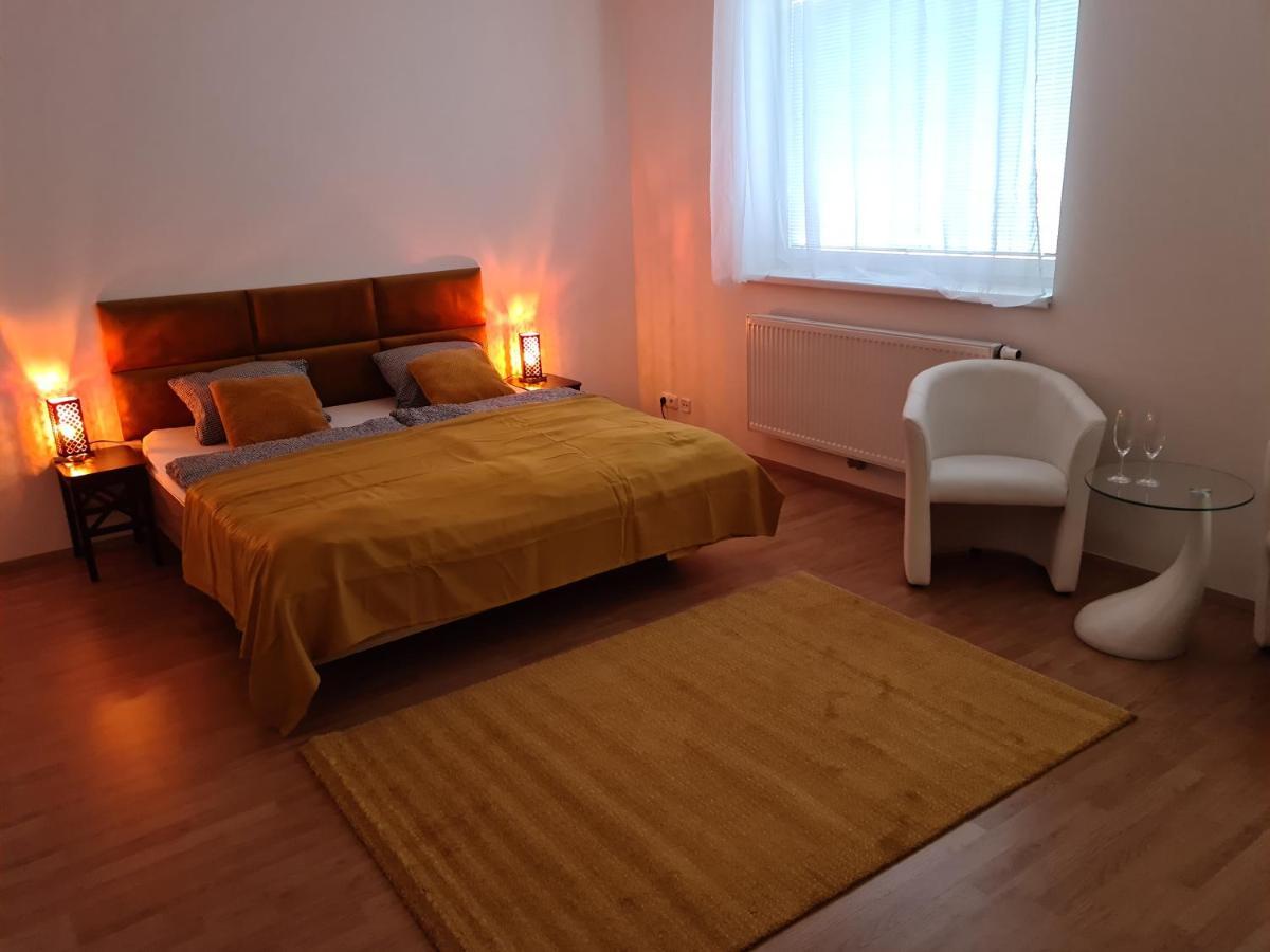 City Centre Apartments Liberec Esterno foto